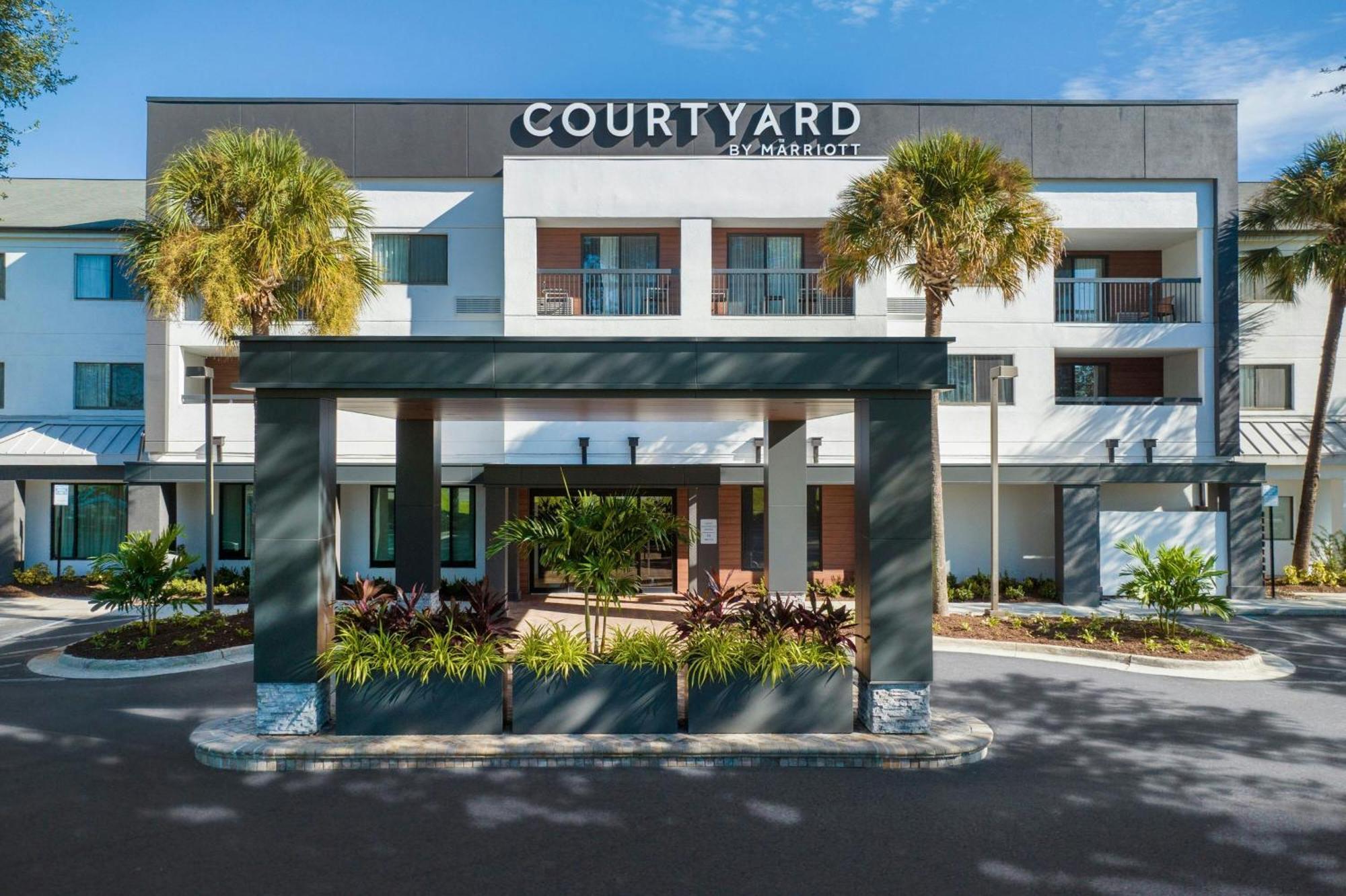 Courtyard Tampa North / I-75 Fletcher Buitenkant foto